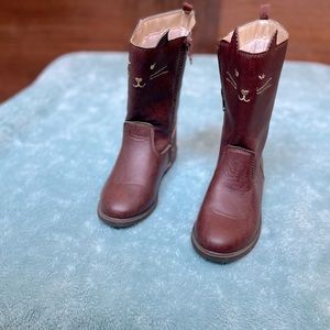 Kitty leather tall kids boots.